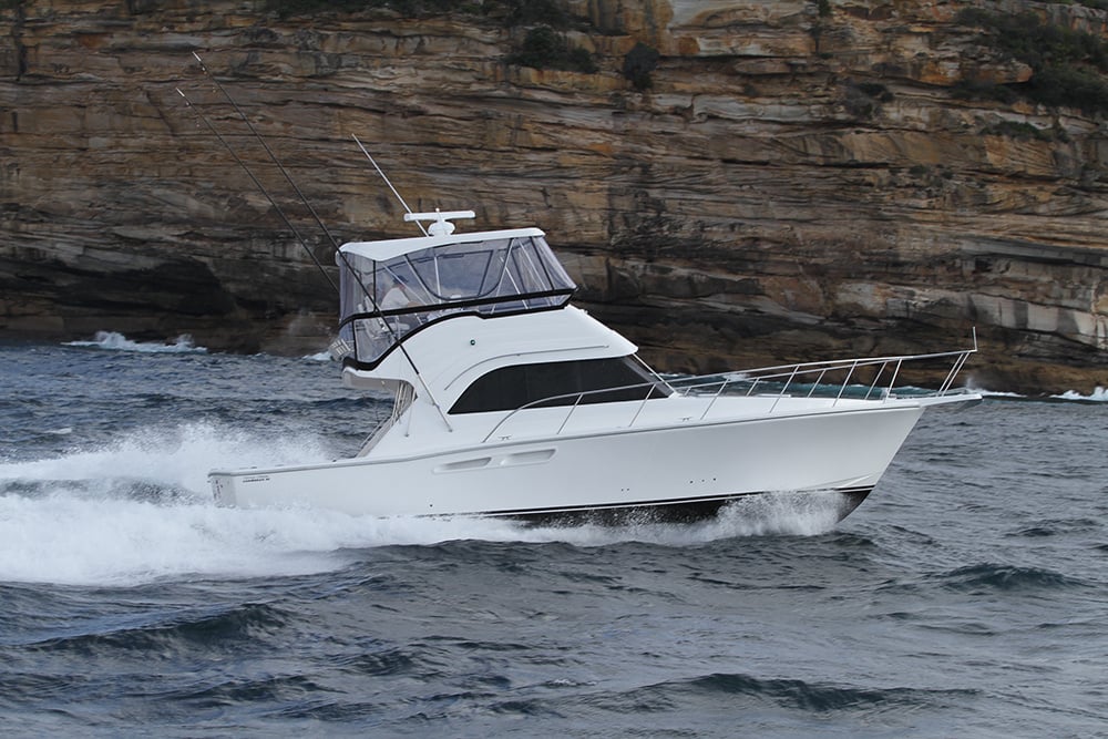 C40-Flybridge-Cruiser